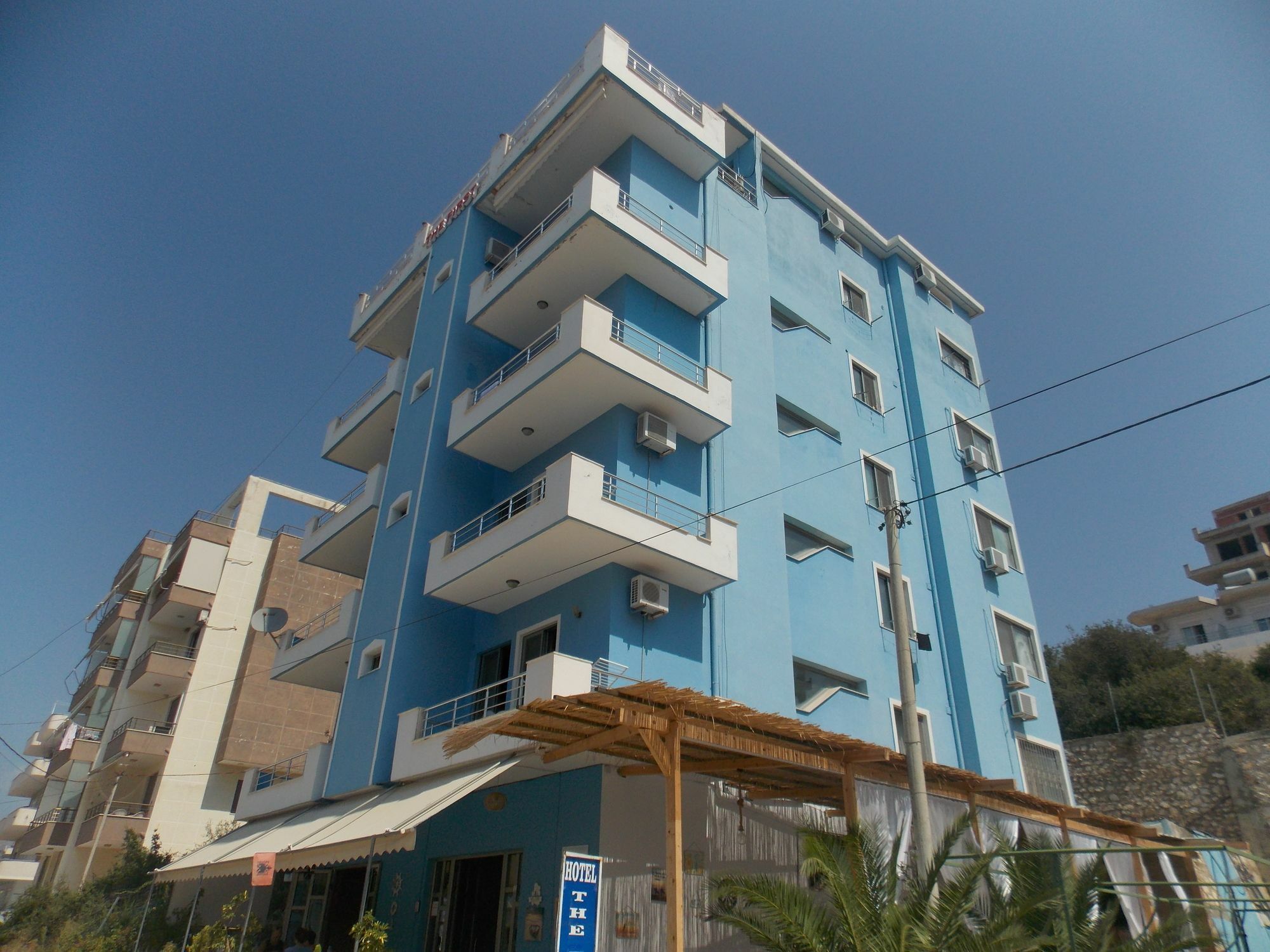 The First Hotel Saranda Екстериор снимка